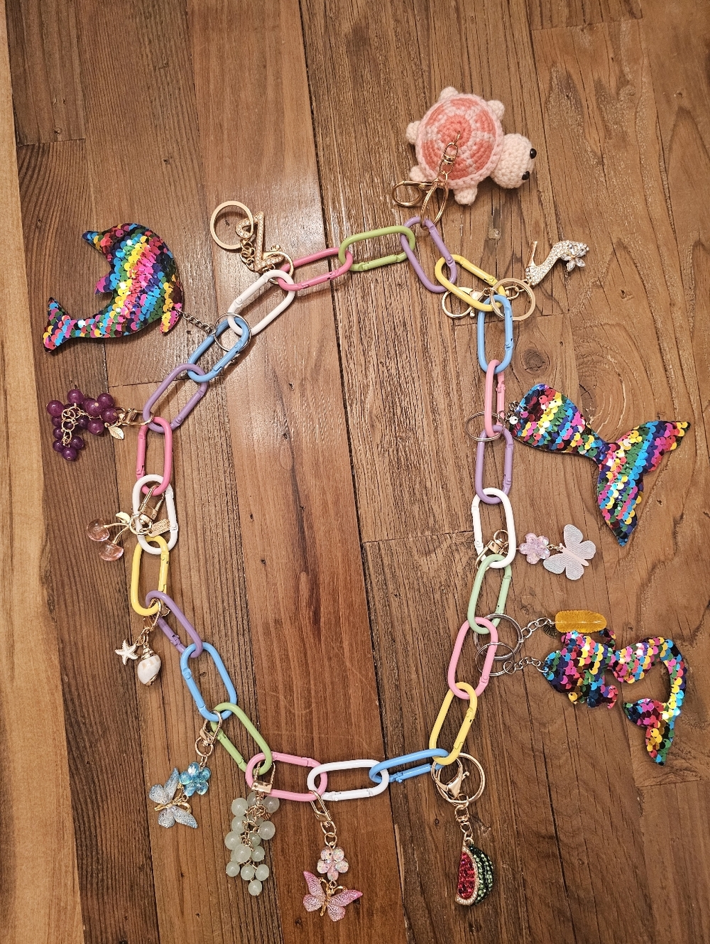 Multicolor Charm Chain Belt
